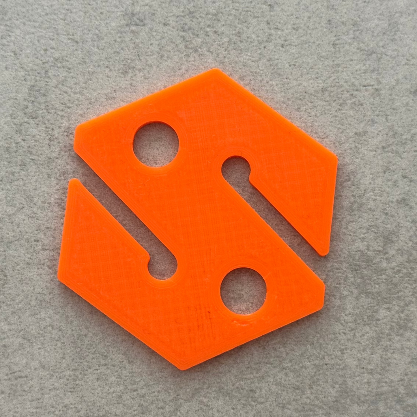 Marqueurs directionnels pour plongée spéléo imprimés en 3D