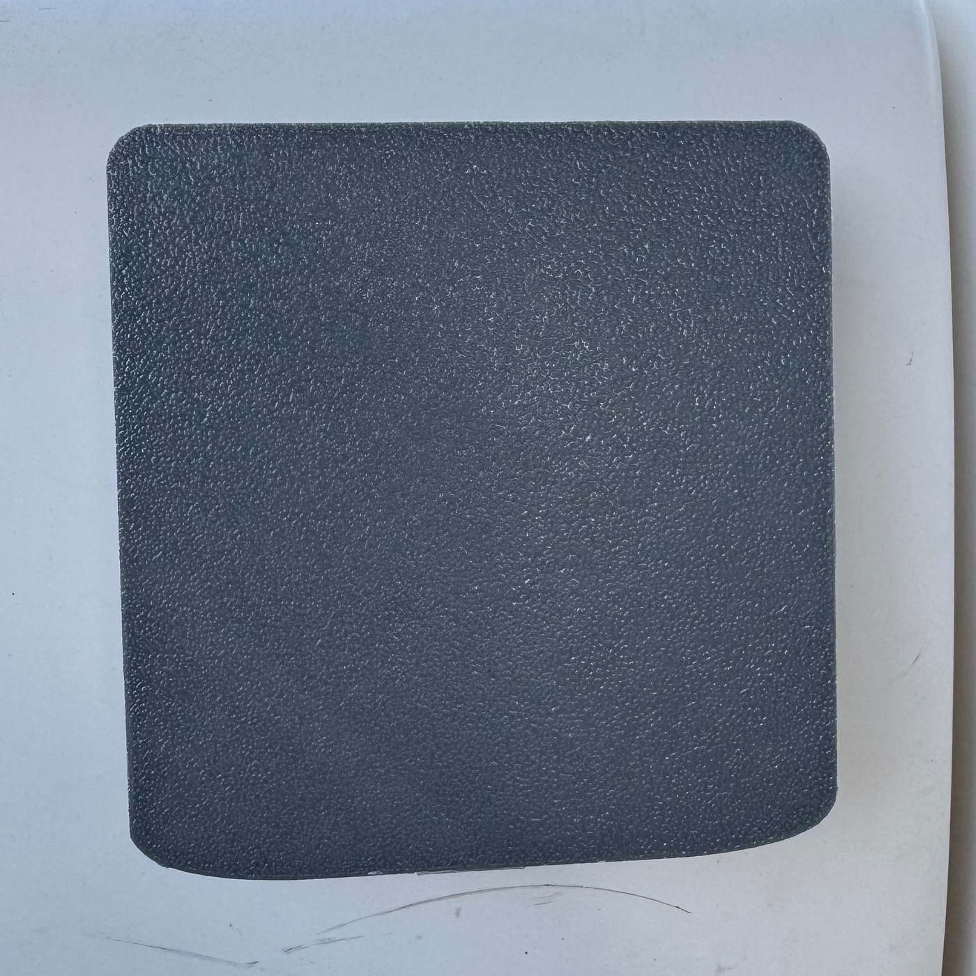 Capot protection Raymarine ST60+ gris vue de dessus texture anti-UV résistante aux intempéries