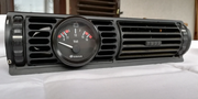 Buse aeration BMW E30 laterale 1-jauge avec voltmetre vue de cote