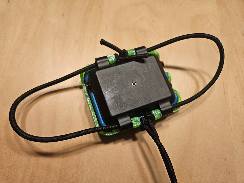 Coque protection TPU verte Shearwater Peregrine vue arrière avec batterie montée